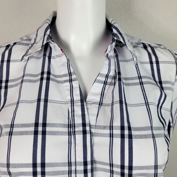Basic Editions White Plaid Hidden Button Panel Collared Blouse Size M - Picture 2 of 10